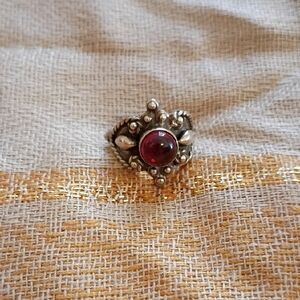 Elegant Silver Ring with Red Gemstone